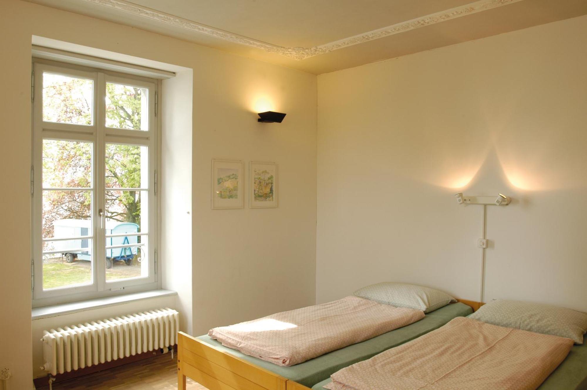 リヒタースヴィル ユース ホステル Richterswil エクステリア 写真