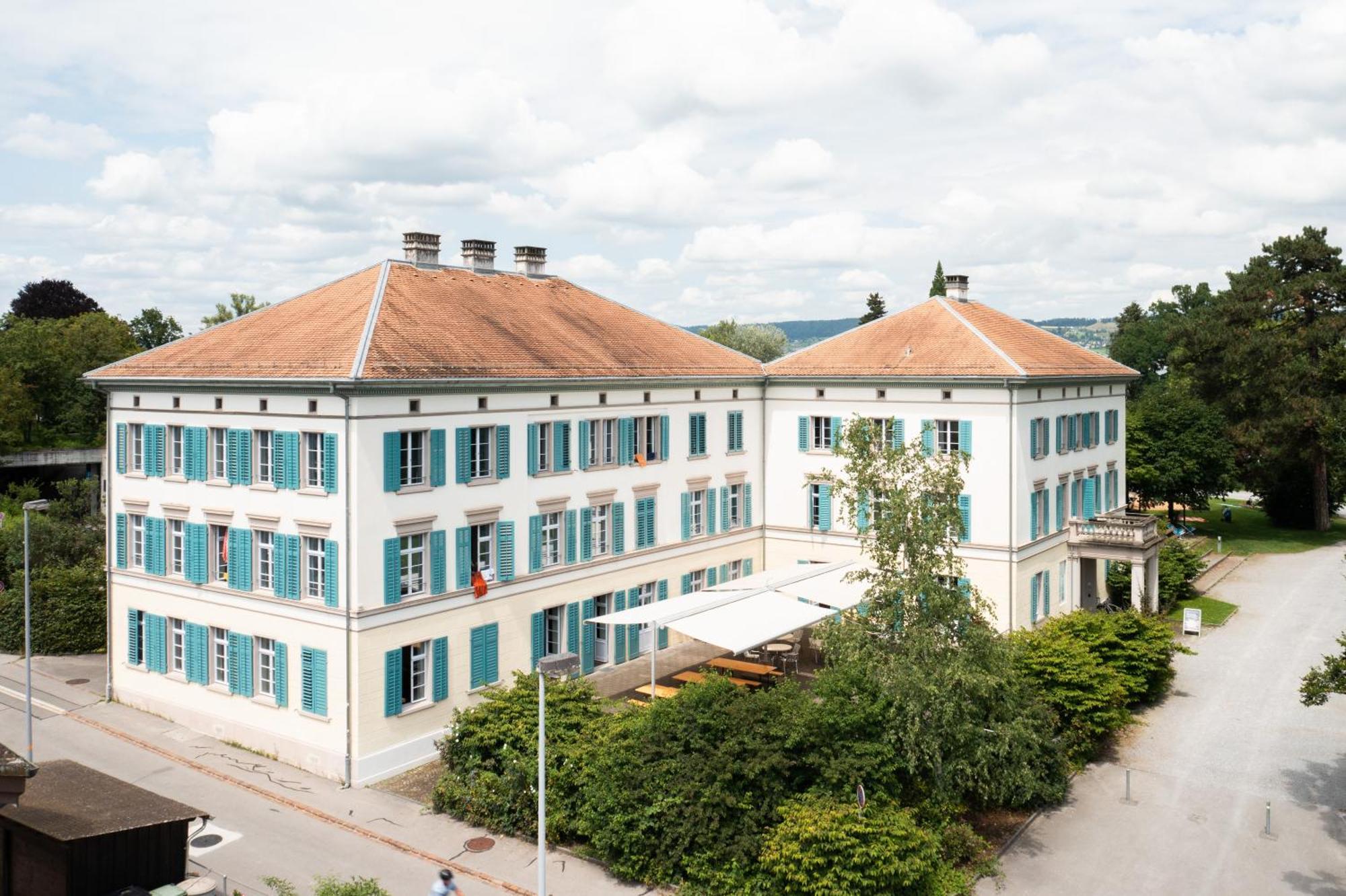 リヒタースヴィル ユース ホステル Richterswil エクステリア 写真