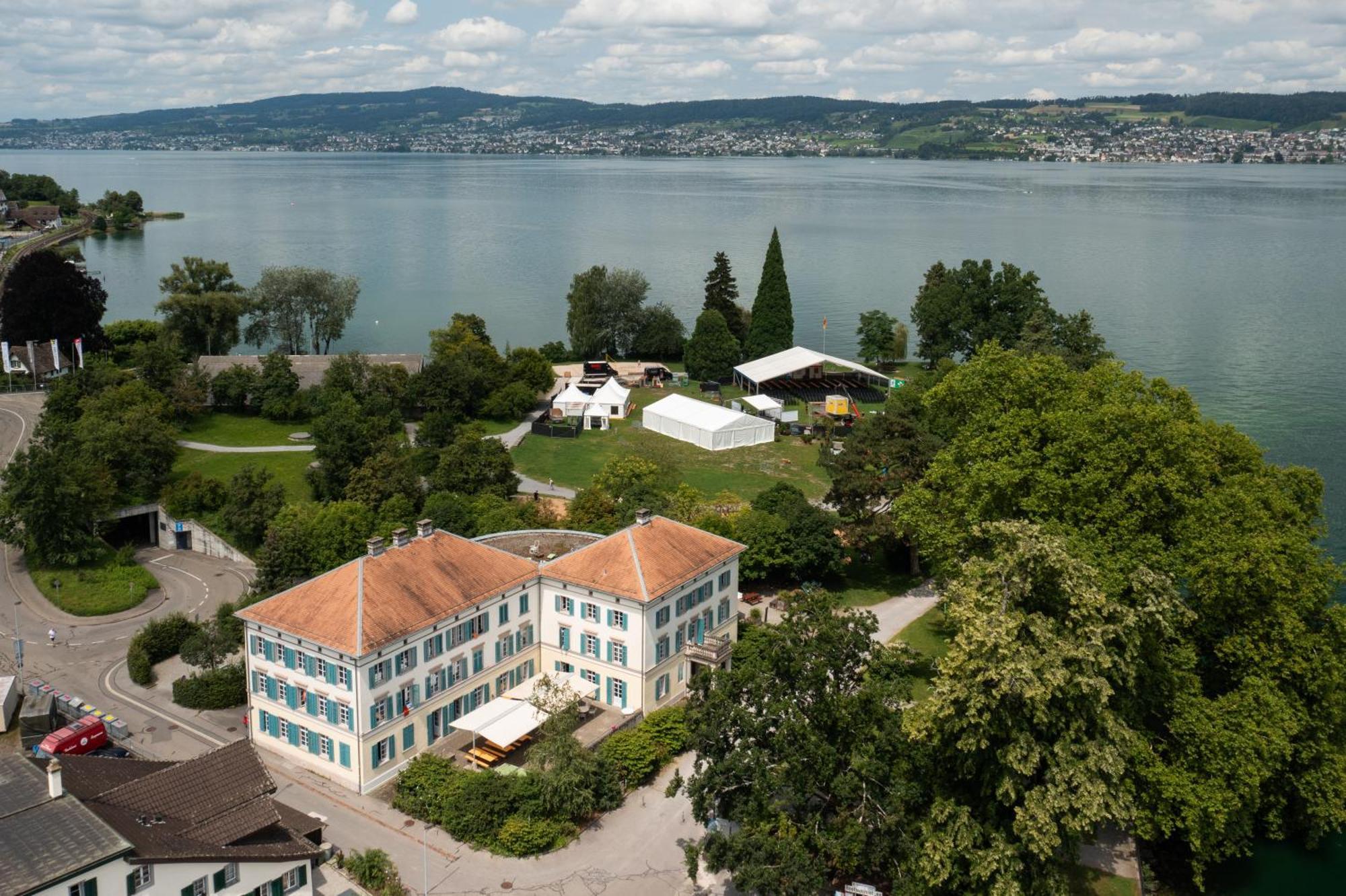 リヒタースヴィル ユース ホステル Richterswil エクステリア 写真